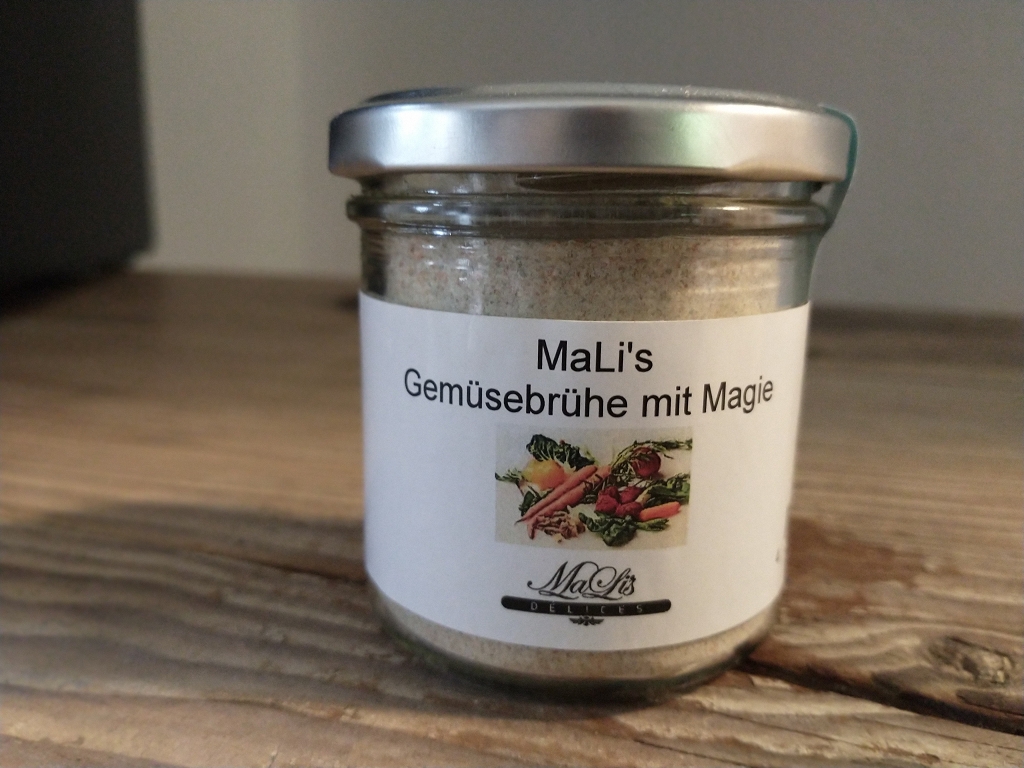 Gemüsebrühe mit Magie